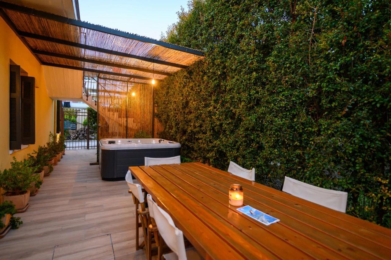 Linas Home - Kalamata Mediterranean Villas 外观 照片