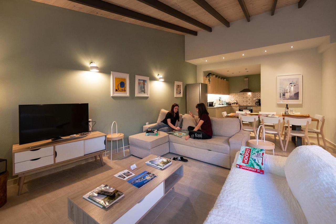 Linas Home - Kalamata Mediterranean Villas 外观 照片